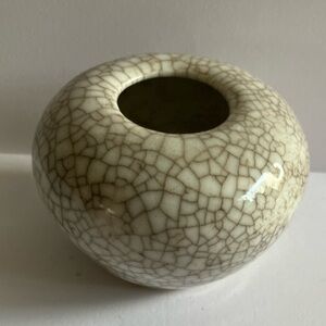 Antique China Southern Song Dynasty Ge Kiln Ice Cracked Pattern Shui Meng